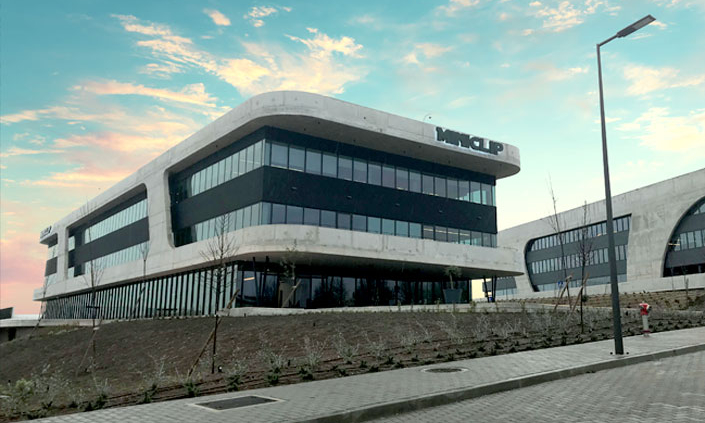 Gestão e Manutenção Global da nova sede da Miniclip. TDGI Portugal